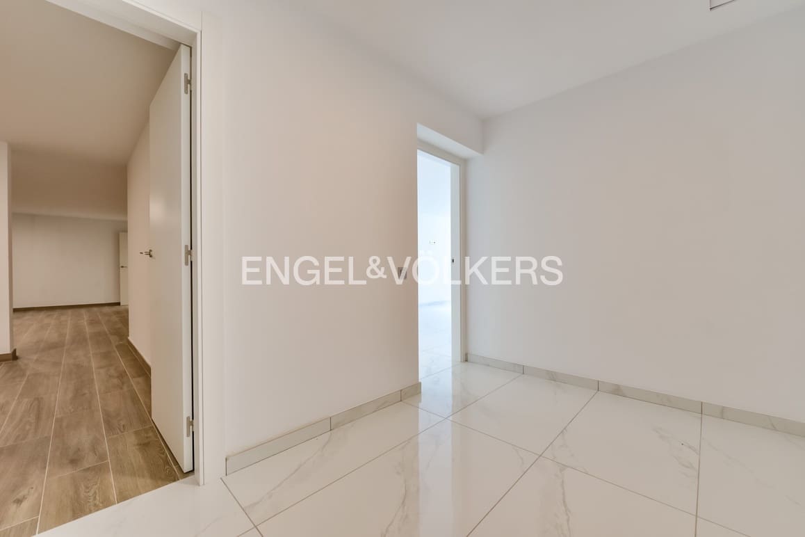 7 sypialnia Willa na sprzedaż w Finestrat z basenem garażem - 1 900 000 € (Ref: 9503121)