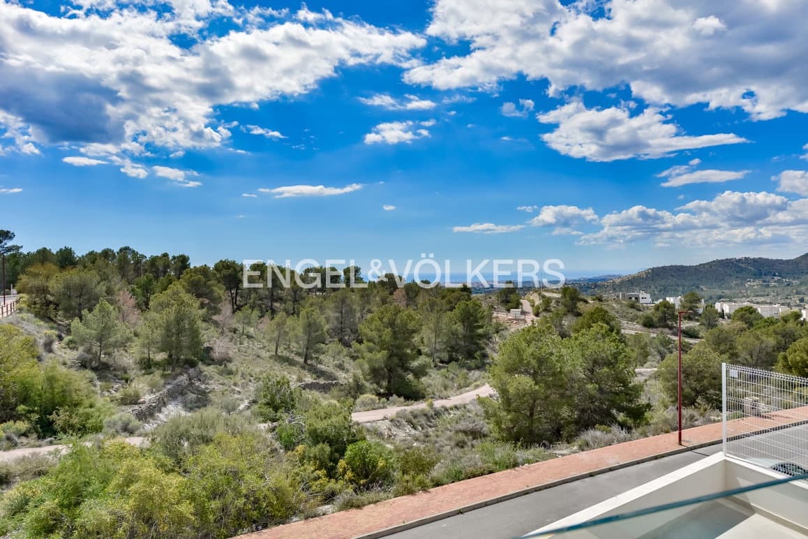 7 bedroom Villa for sale in Finestrat with pool garage - € 1,700,000 (Ref: 9503121)