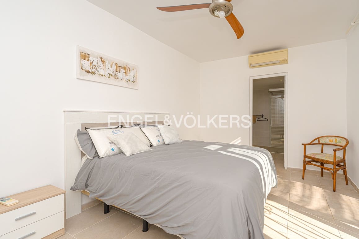 4 makuuhuone Huvila vuokrattavana paikassa La Nucia mukana uima-altaan - 2 800 € (Ref: 9517901)