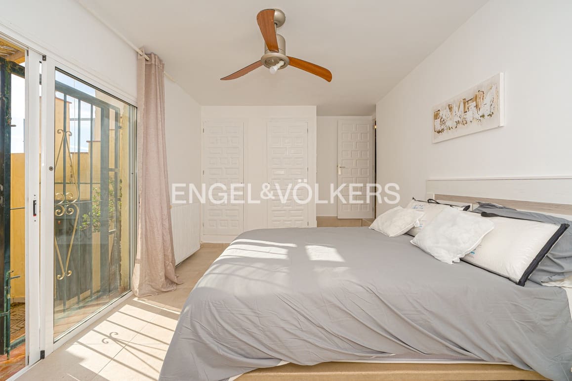 4 makuuhuone Huvila vuokrattavana paikassa La Nucia mukana uima-altaan - 2 800 € (Ref: 9517901)