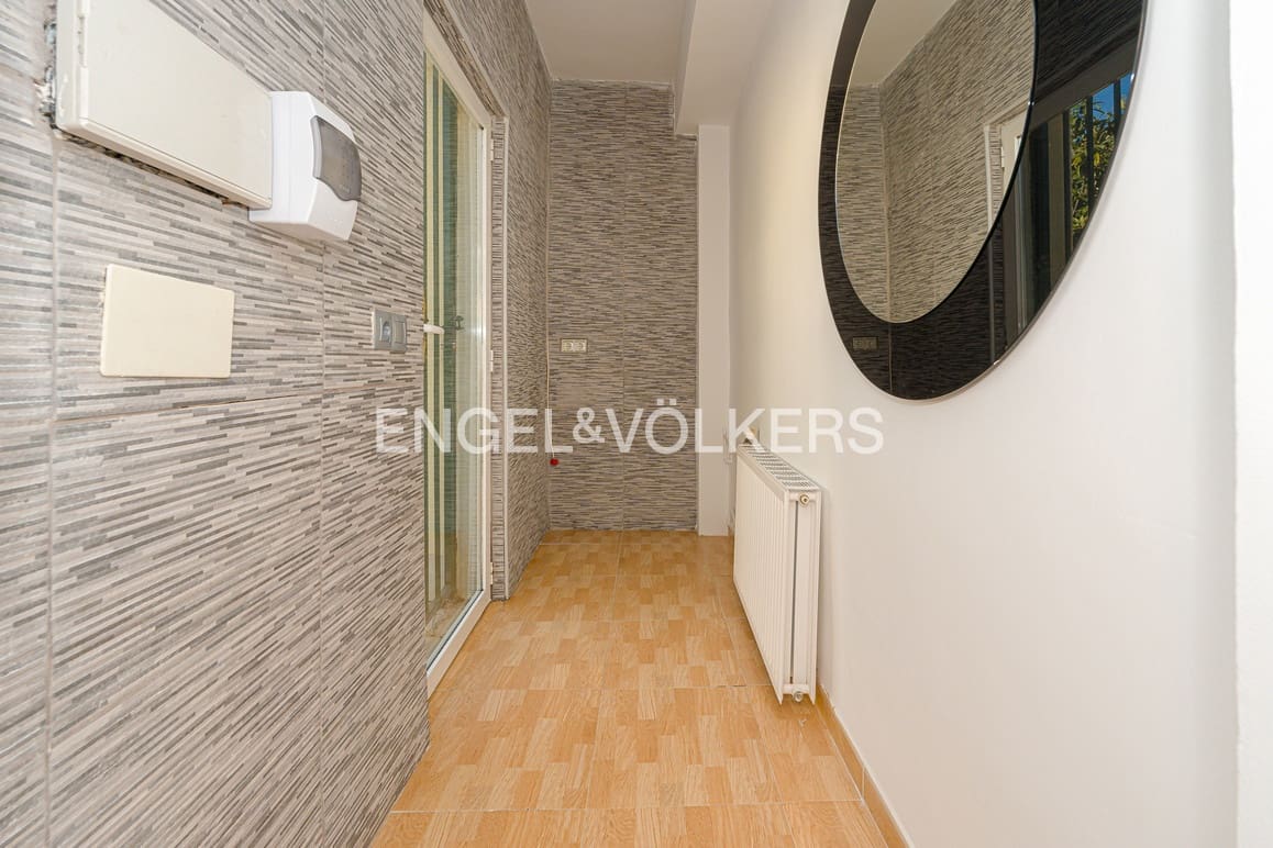 4 makuuhuone Huvila vuokrattavana paikassa La Nucia mukana uima-altaan - 2 800 € (Ref: 9517901)