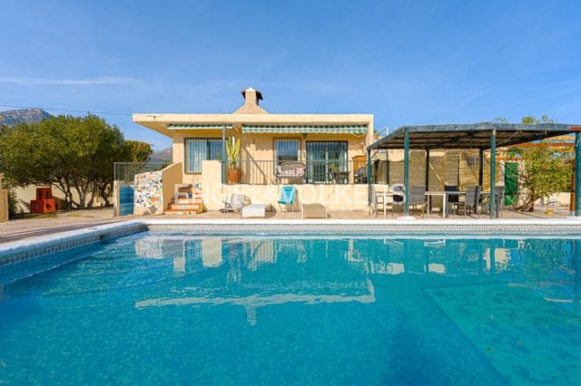 4 makuuhuone Huvila vuokrattavana paikassa La Nucia mukana uima-altaan - 2 800 € (Ref: 9517901)