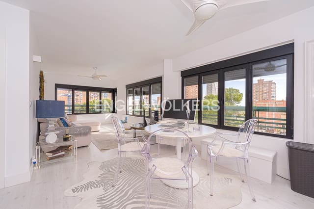 1 quarto Apartamento para venda em Benidorm com piscina - 245 000 € (Ref: 9528334)