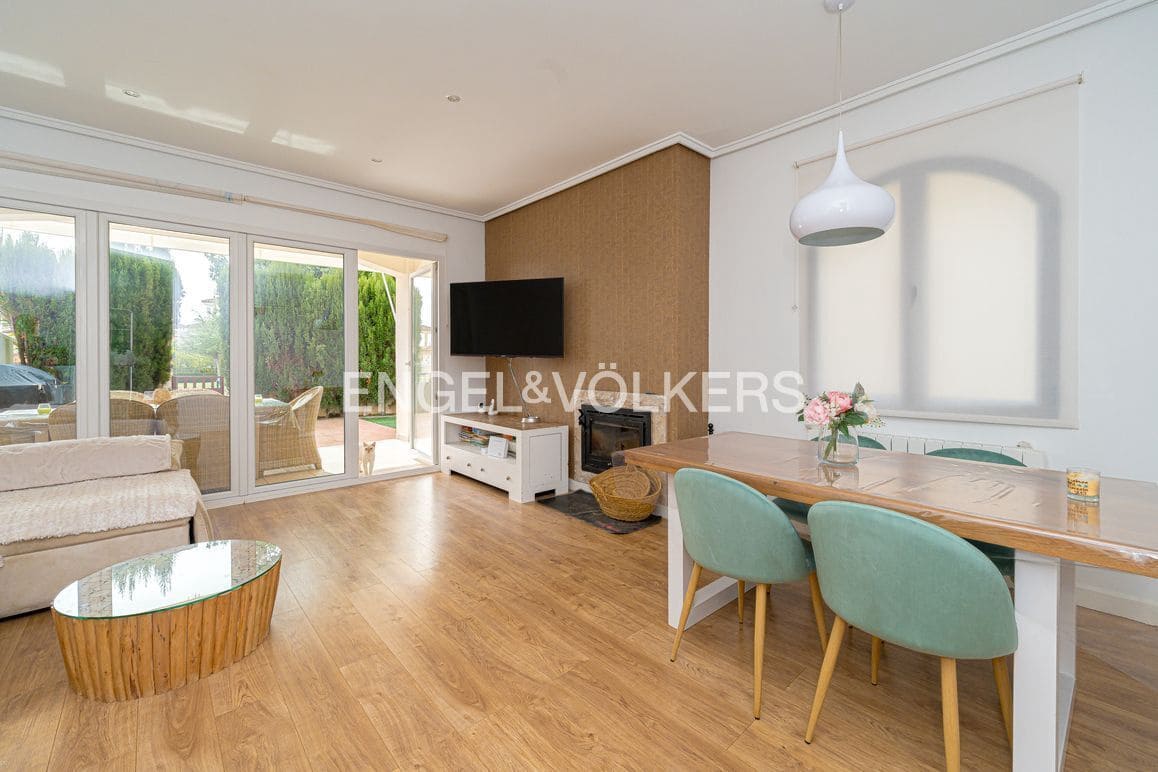 4 quarto Moradia em Banda para venda em Polop com piscina garagem - 399 000 € (Ref: 9549930)