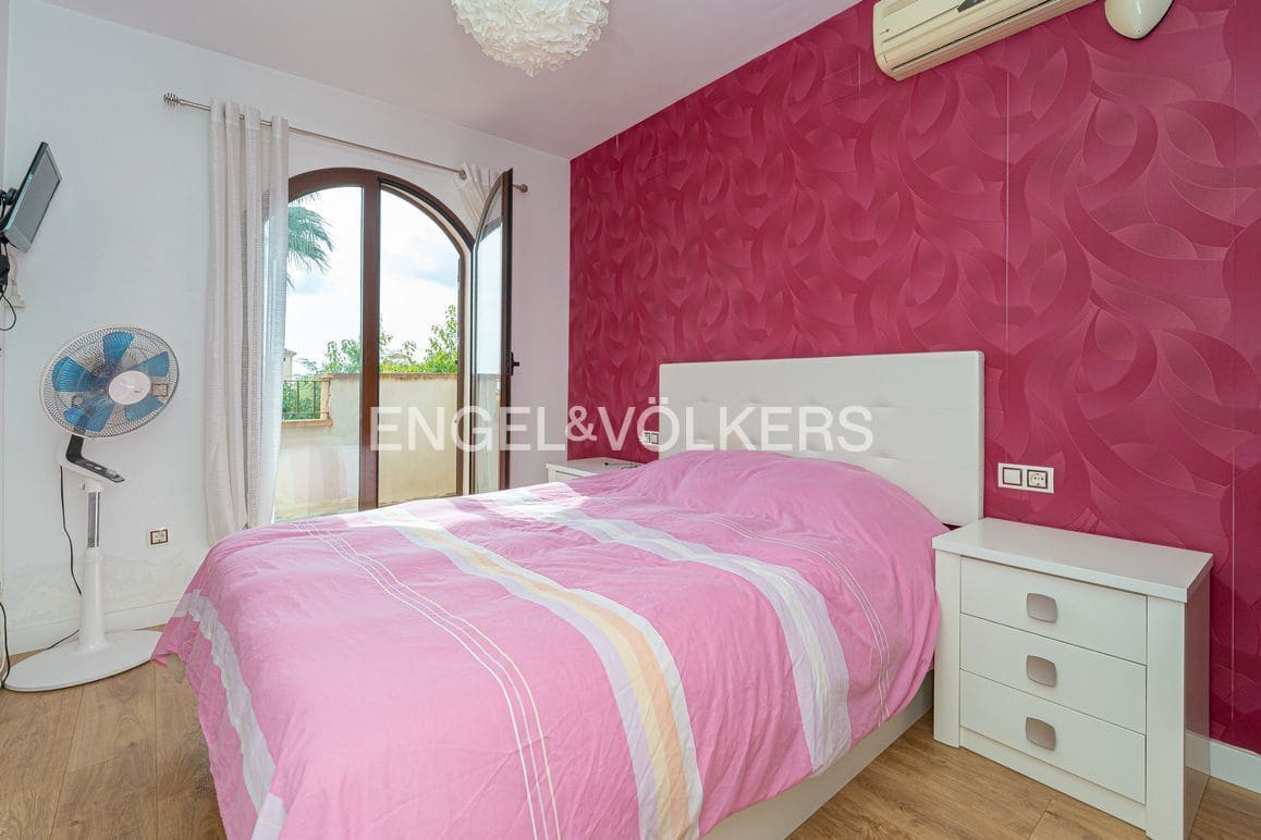 4 quarto Moradia em Banda para venda em Polop com piscina garagem - 399 000 € (Ref: 9549930)