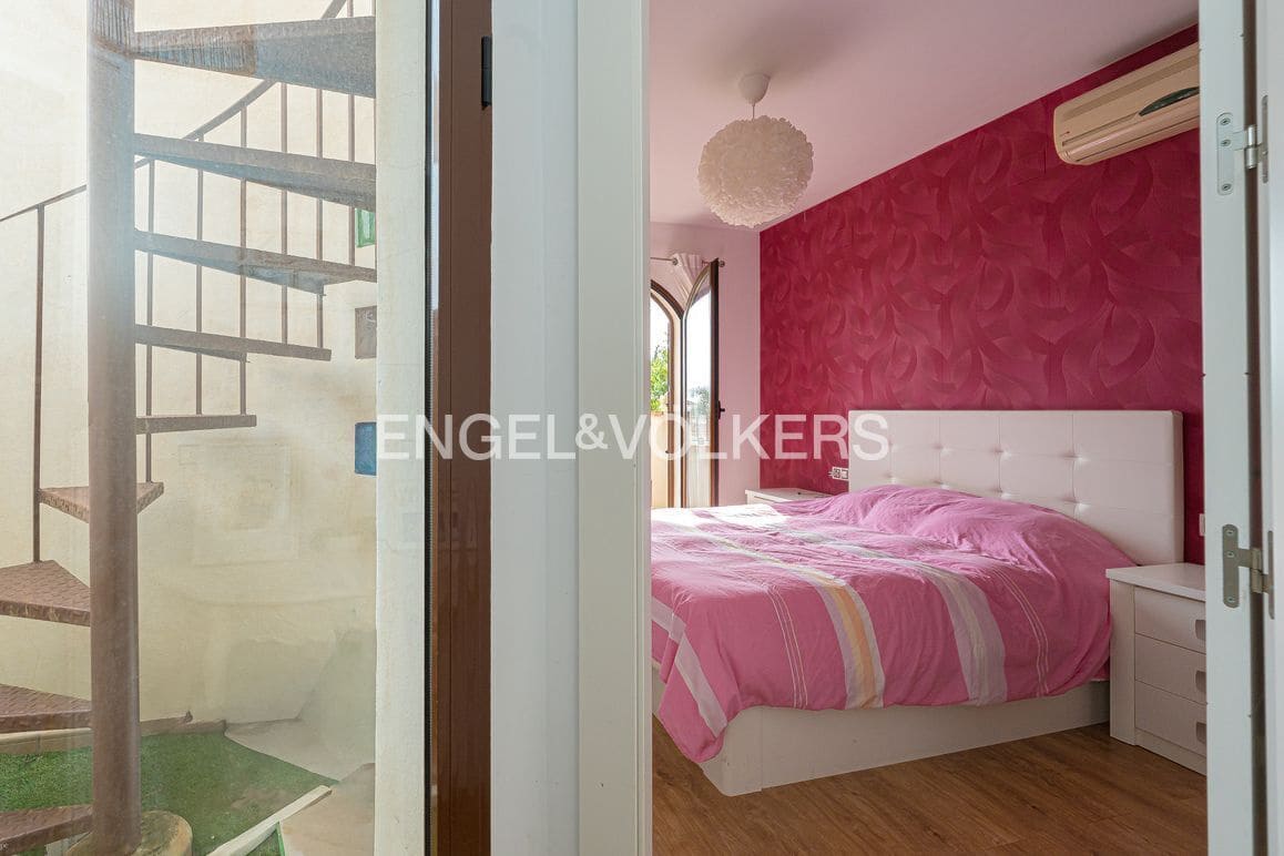 4 quarto Moradia em Banda para venda em Polop com piscina garagem - 399 000 € (Ref: 9549930)