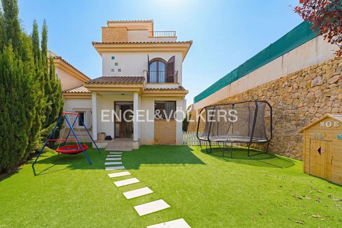 4 quarto Moradia em Banda para venda em Polop com piscina garagem - 399 000 € (Ref: 9549930)