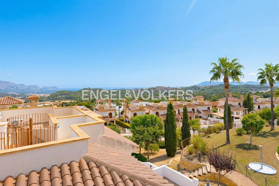 4 quarto Moradia em Banda para venda em Polop com piscina garagem - 399 000 € (Ref: 9549930)