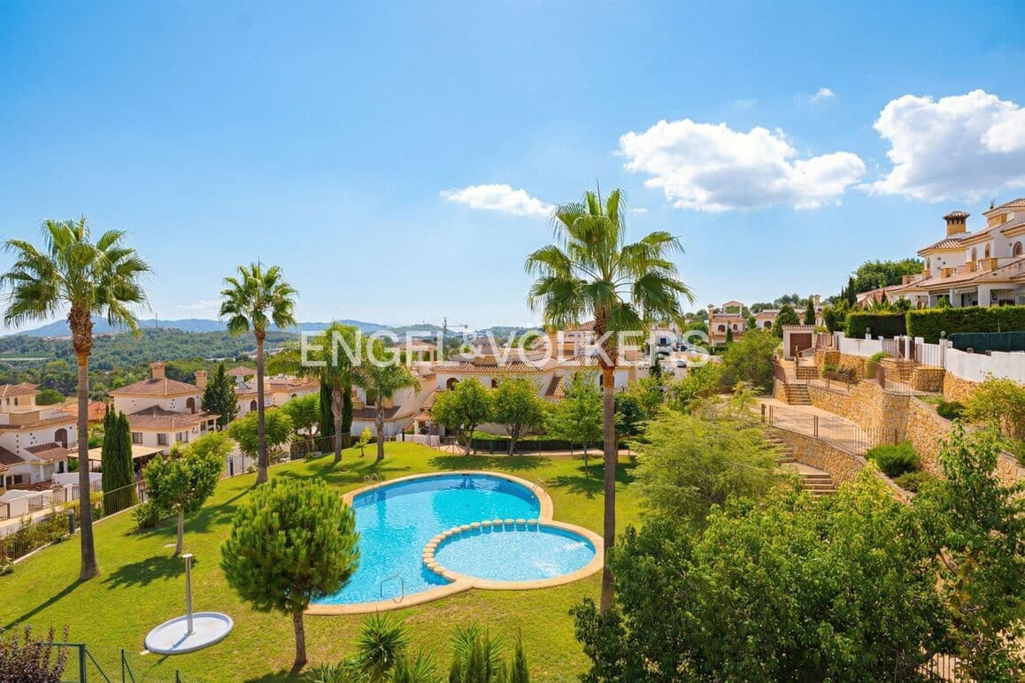 4 quarto Moradia em Banda para venda em Polop com piscina garagem - 399 000 € (Ref: 9549930)