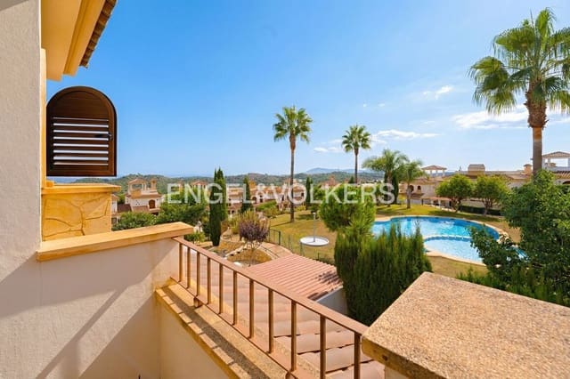 4 quarto Moradia em Banda para venda em Polop com piscina garagem - 399 000 € (Ref: 9549930)