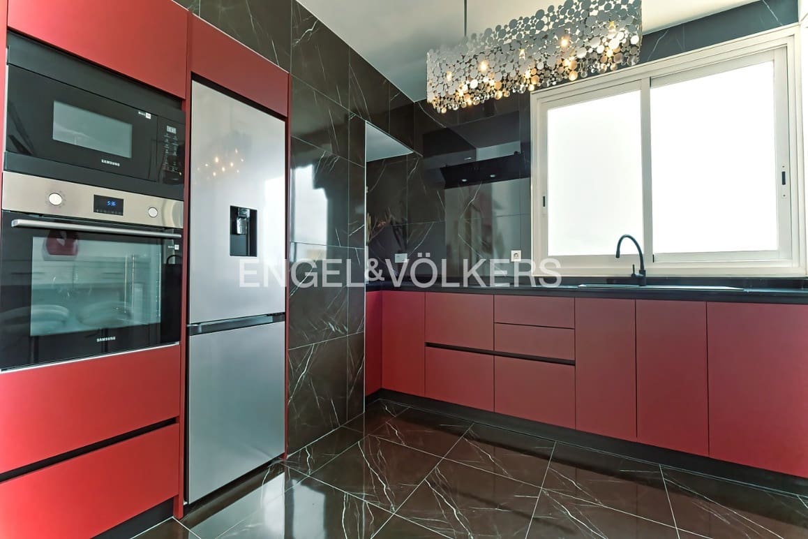 3 soverom Penthouse til salgs i Cala de Finestrat med svømmebasseng garasje - € 470 000 (Ref: 9566266)