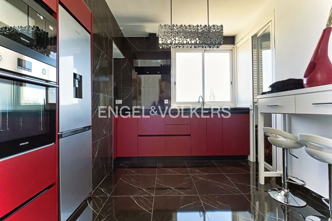 3 soverom Penthouse til salgs i Cala de Finestrat med svømmebasseng garasje - € 470 000 (Ref: 9566266)