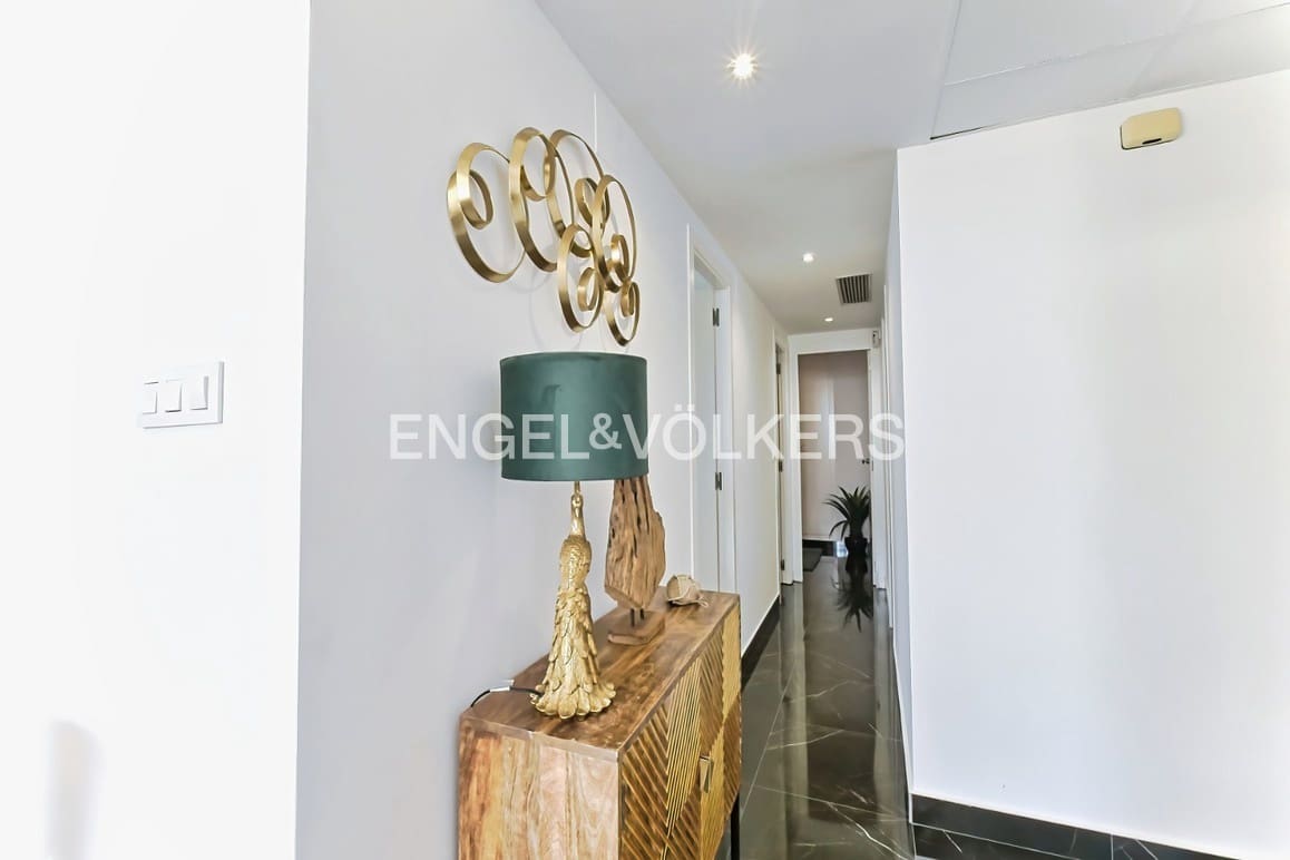 3 soverom Penthouse til salgs i Cala de Finestrat med svømmebasseng garasje - € 470 000 (Ref: 9566266)