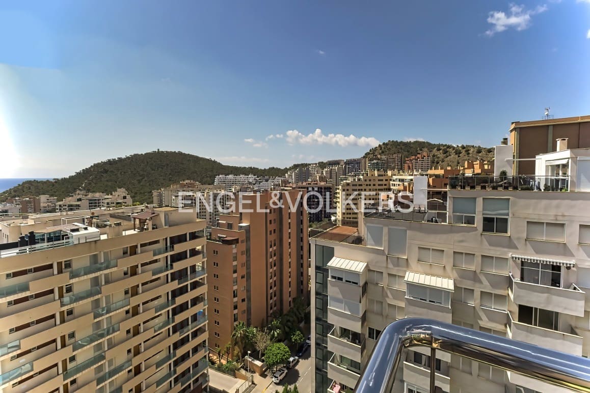 3 soverom Penthouse til salgs i Cala de Finestrat med svømmebasseng garasje - € 470 000 (Ref: 9566266)