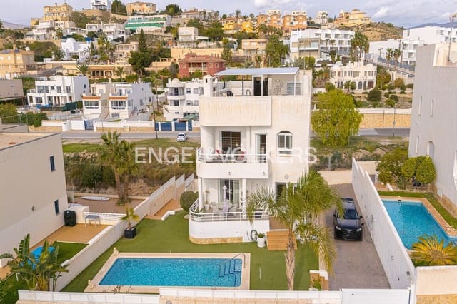 3 Zimmer Villa zu verkaufen in La Villajoyosa / Vila Joiosa mit Pool Garage - 869.000 € (Ref: 9572150)