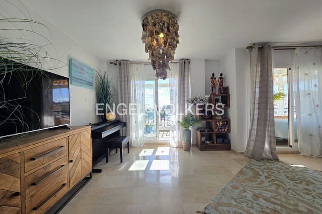 5 makuuhuone Huvila myytävänä paikassa La Nucia mukana uima-altaan 
autotalli - 385 000 € (Ref: 9592087)