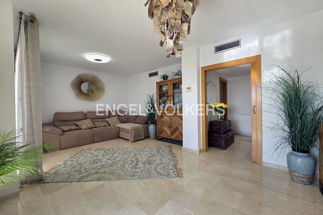 5 makuuhuone Huvila myytävänä paikassa La Nucia mukana uima-altaan 
autotalli - 385 000 € (Ref: 9592087)