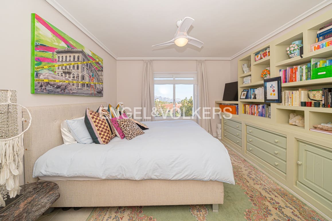 4 sypialnia Willa na sprzedaż w Polop z basenem garażem - 995 000 € (Ref: 9610214)