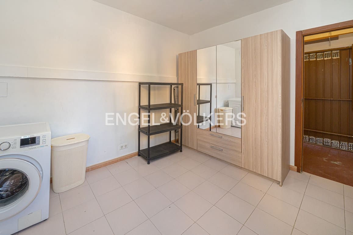 3 makuuhuone Omakotitalo myytävänä paikassa Benidorm mukana uima-altaan 
autotalli - 435 000 € (Ref: 9626356)