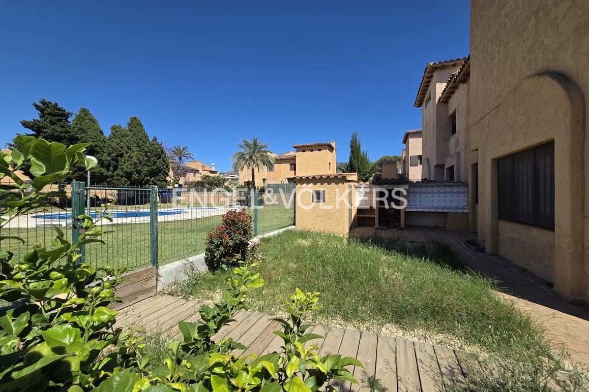 3 slaapkamer Huis te koop in Benidorm met zwembad garage - € 435.000 (Ref: 9626356)