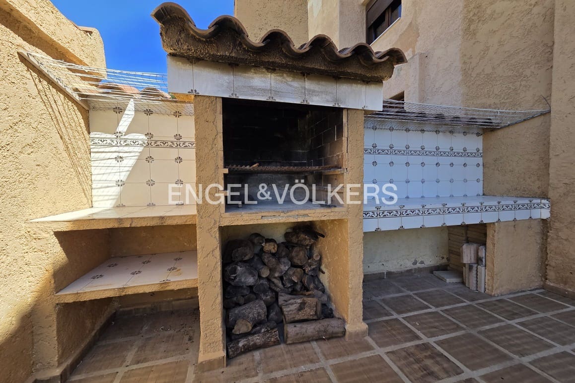 3 slaapkamer Huis te koop in Benidorm met zwembad garage - € 435.000 (Ref: 9626356)