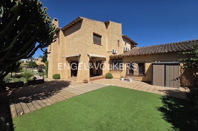 3 sovrum Hus till salu i Juzgados - Plaza de Toros, Benidorm med pool garage - 420 000 € (Ref: 9626356)
