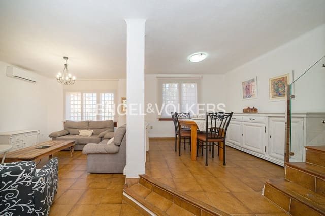 3 sovrum Hus till salu i Juzgados - Plaza de Toros, Benidorm med pool garage - 420 000 € (Ref: 9626356)