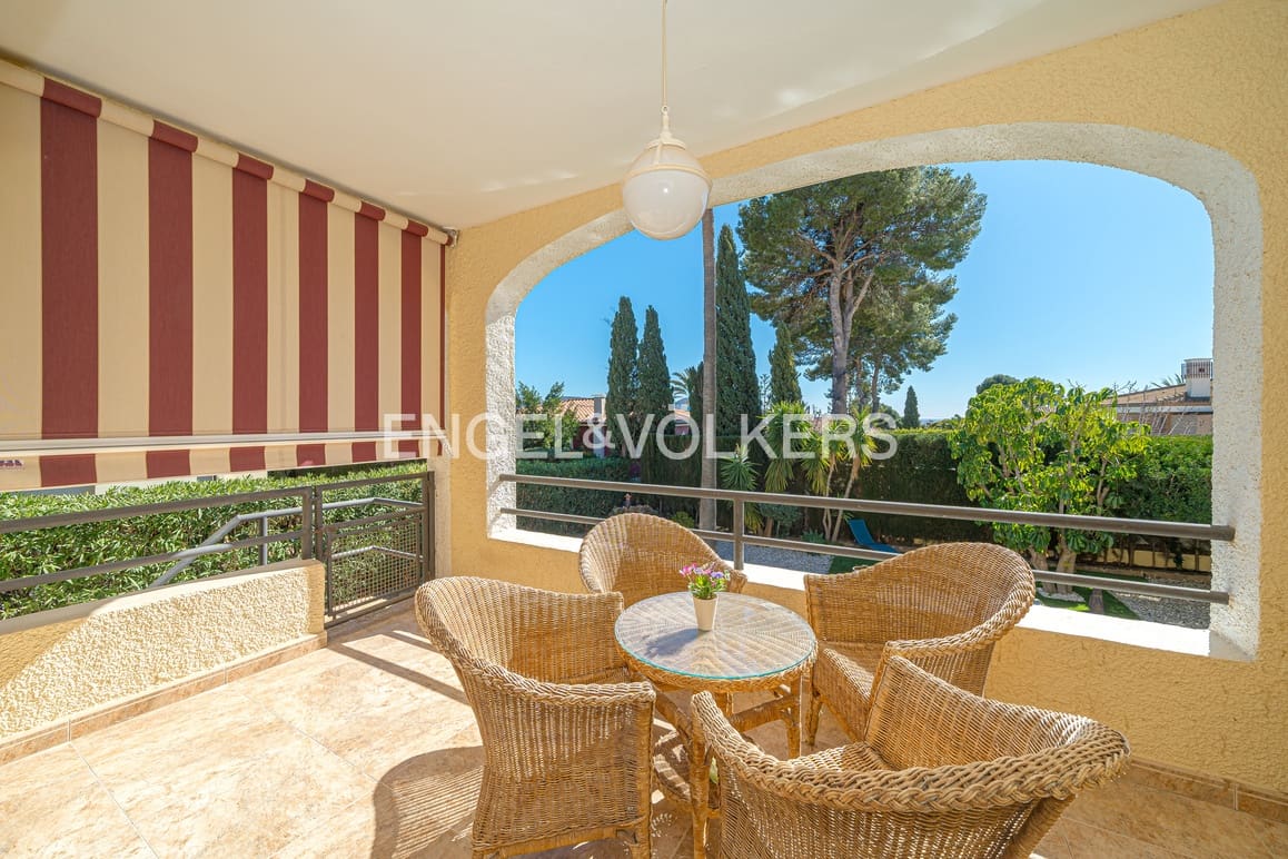 5 makuuhuone Huvila myytävänä paikassa Benidorm mukana uima-altaan 
autotalli - 995 000 € (Ref: 9628306)