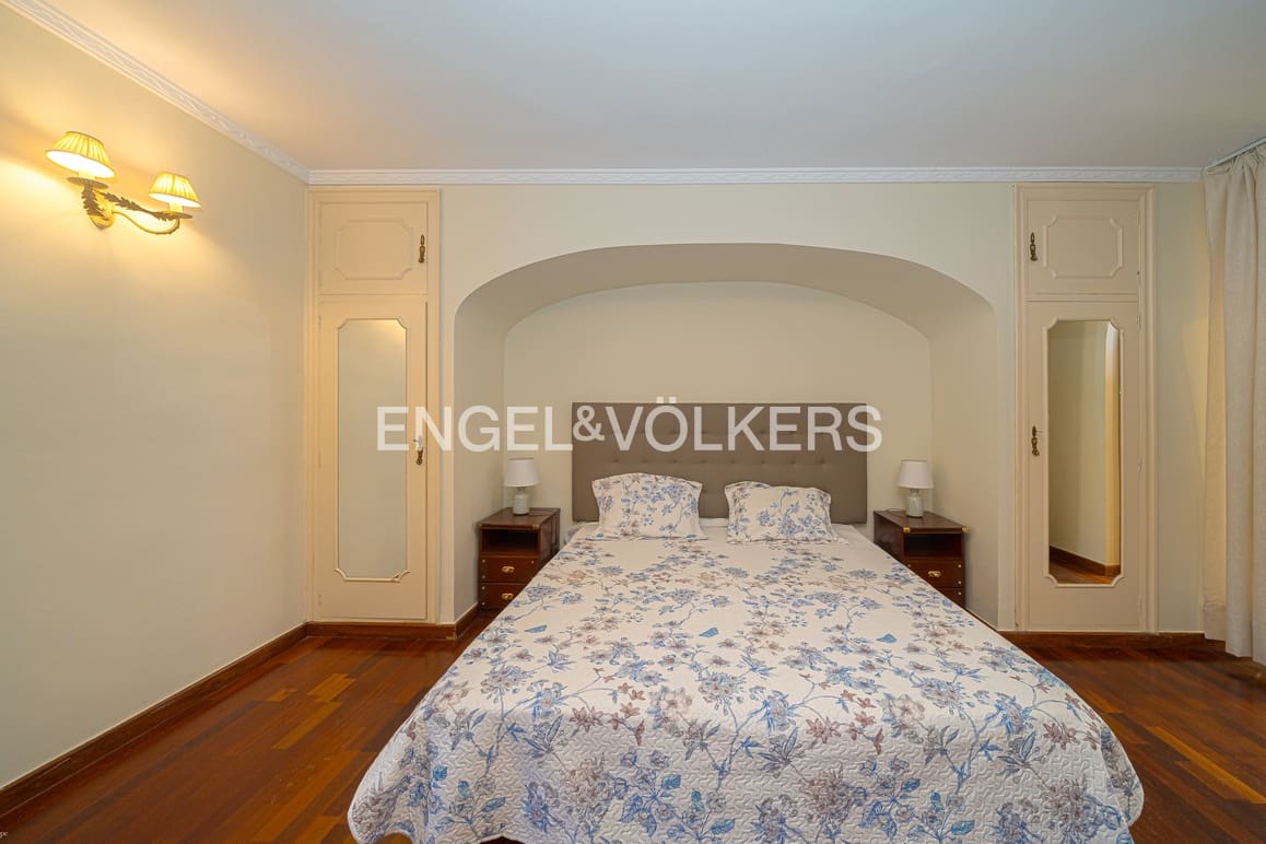 5 makuuhuone Huvila myytävänä paikassa Benidorm mukana uima-altaan 
autotalli - 995 000 € (Ref: 9628306)