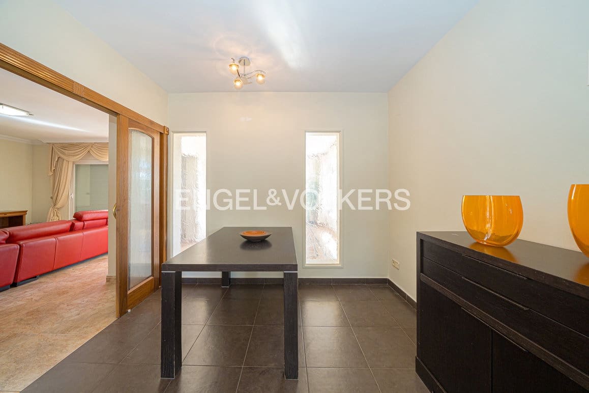5 bedroom Villa for sale in Benidorm with pool garage - € 895,000 (Ref: 9628306)
