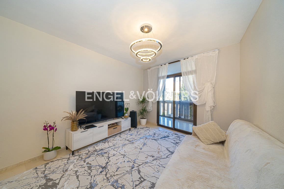 3 Zimmer Apartment zu verkaufen in Benidorm mit Pool - 365.000 € (Ref: 9631836)