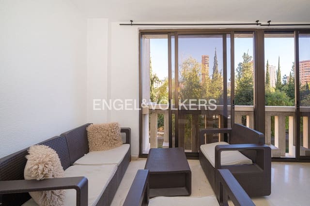 Apartamento de 3 habitaciones en Juzgados - Plaza de Toros, Benidorm en venta con piscina - 365.000 € (Ref: 9631836)