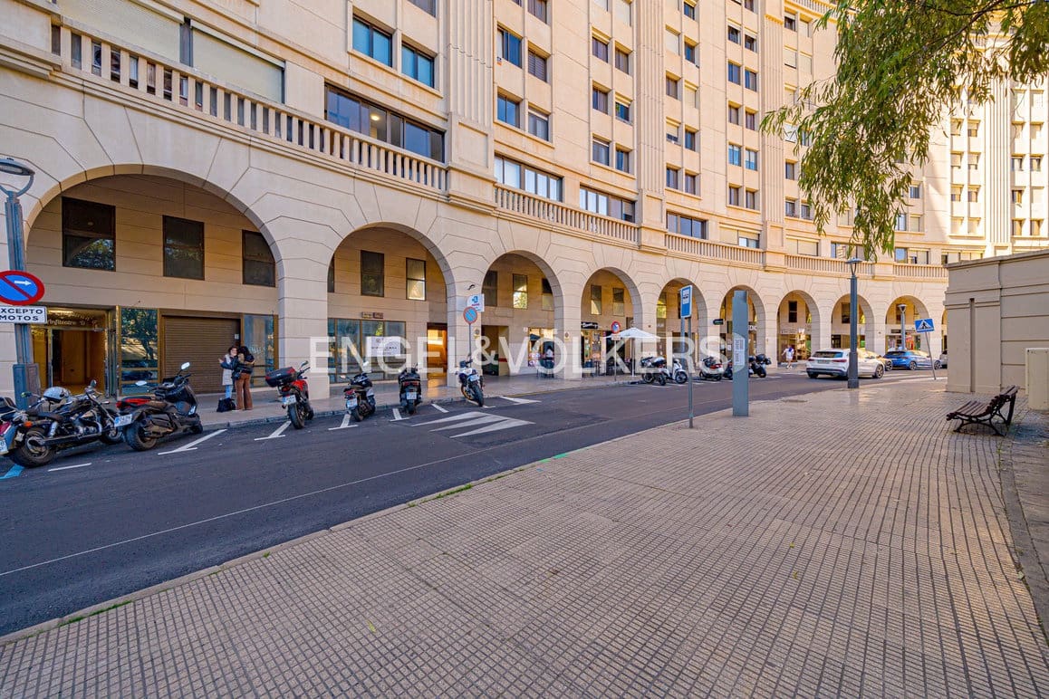 3 Zimmer Apartment zu verkaufen in Benidorm mit Pool - 365.000 € (Ref: 9631836)