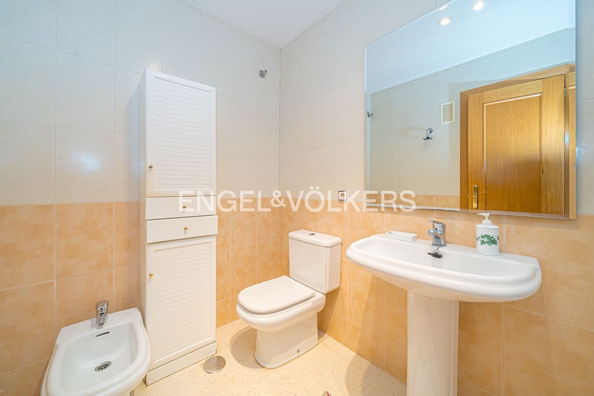 3 Zimmer Apartment zu verkaufen in Benidorm mit Pool - 510.000 € (Ref: 9632677)