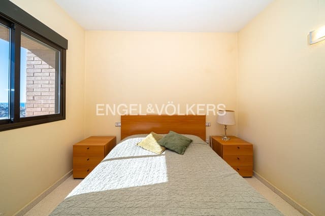 Apartamento de 3 habitaciones en Benidorm en venta con piscina - 510.000 € (Ref: 9632677)