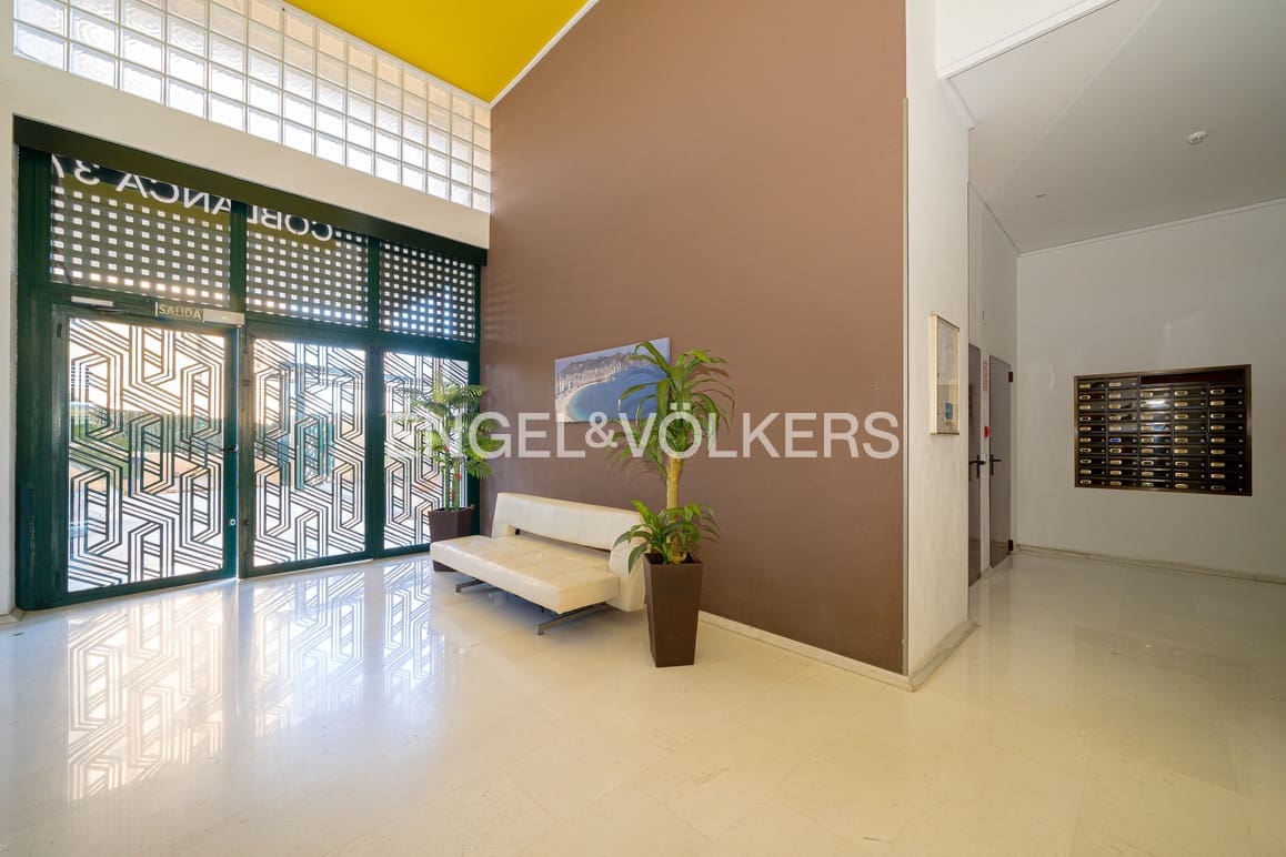 3 Zimmer Apartment zu verkaufen in Benidorm mit Pool - 510.000 € (Ref: 9632677)