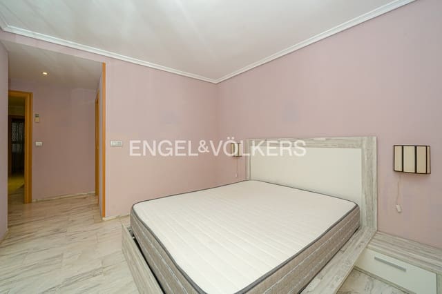 Appartement de 4 chambres à louer à Benidorm avec piscine garage - 1 500 € (Ref: 9645601)