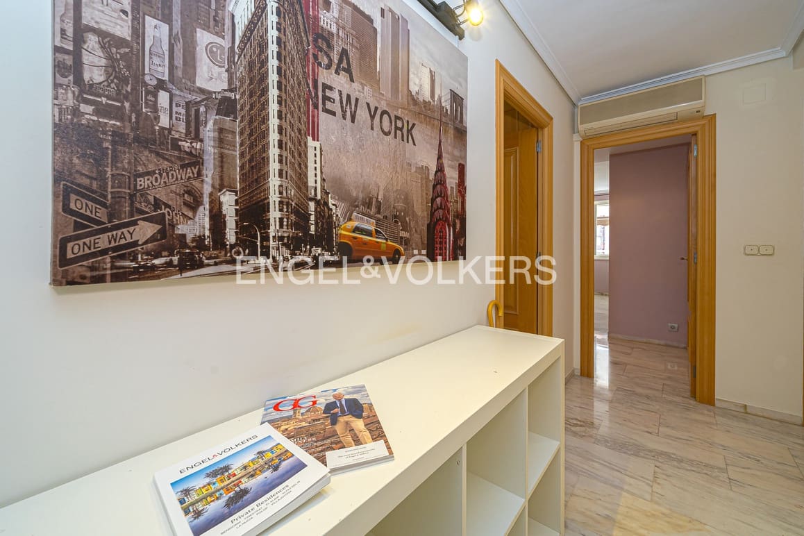 Appartement de 4 chambres à louer à Benidorm avec piscine garage - 1 500 € (Ref: 9645601)