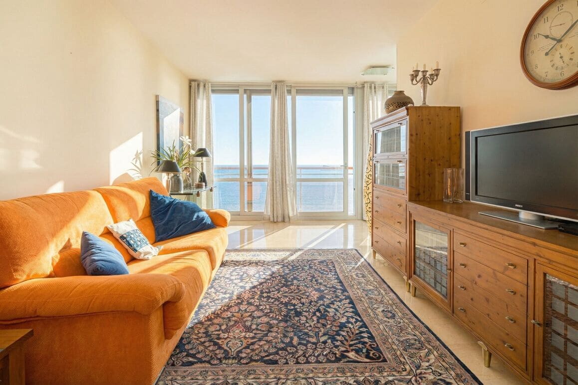 1 Zimmer Apartment zu verkaufen in Benidorm mit Pool Garage - 345.000 € (Ref: 9656788)