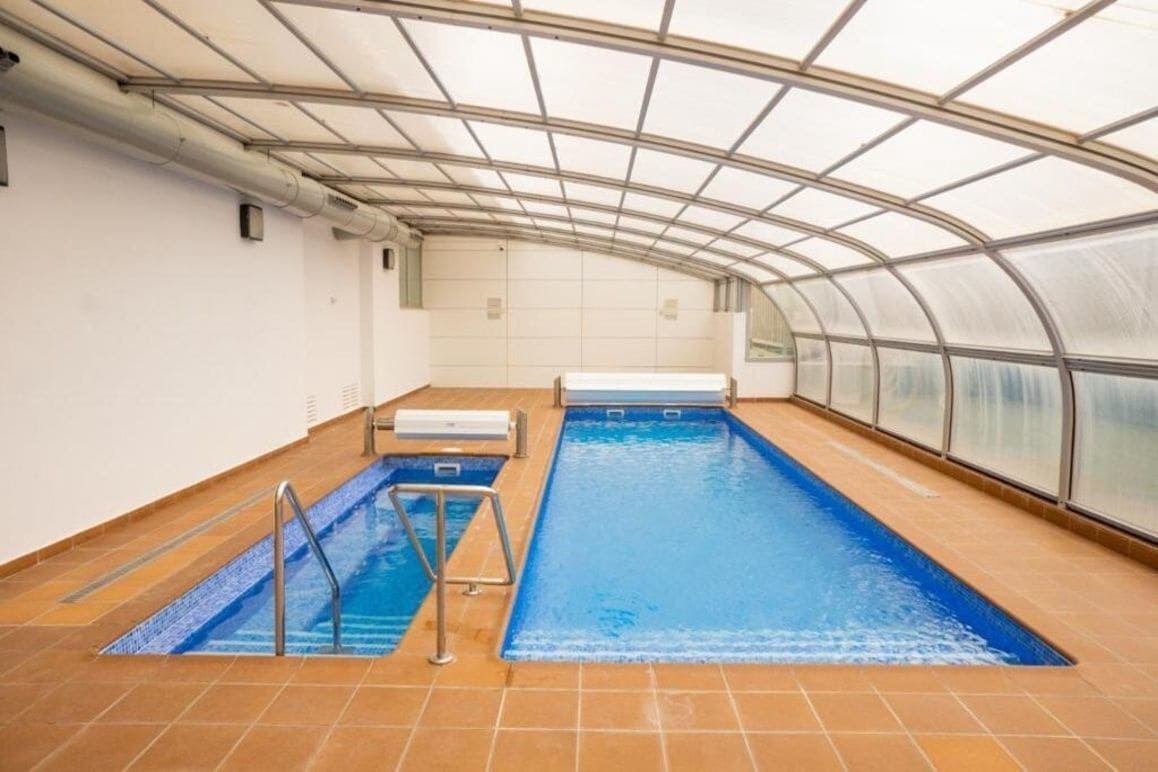 1 Zimmer Apartment zu verkaufen in Benidorm mit Pool Garage - 345.000 € (Ref: 9656788)