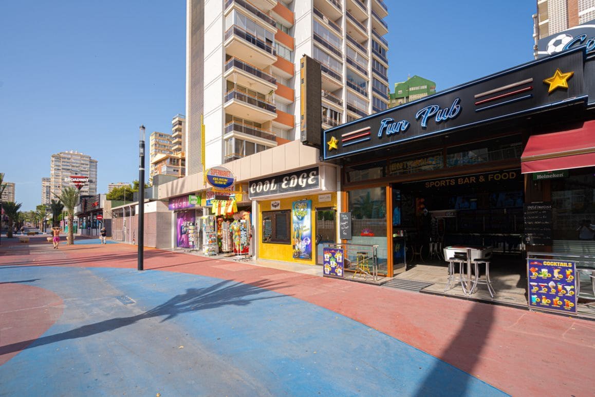 1 Zimmer Apartment zu verkaufen in Benidorm mit Pool Garage - 345.000 € (Ref: 9656788)