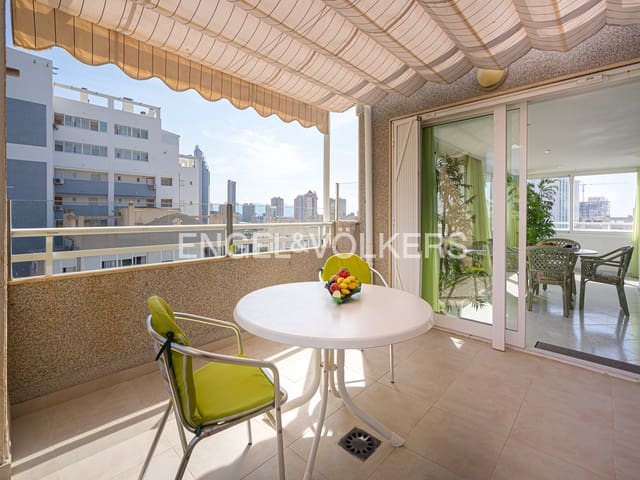 Ático de 2 habitaciones en Cala de Finestrat, Finestrat en venta con piscina garaje - 390.000 € (Ref: 9656789)