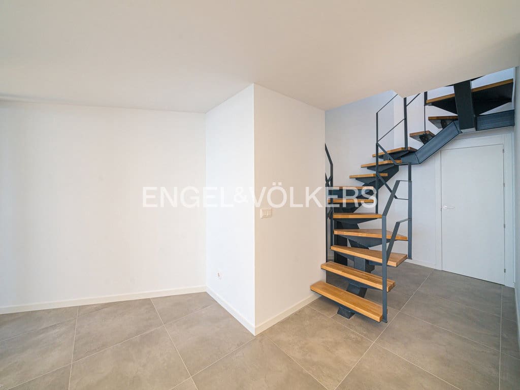 2 sovrum Lägenhet till salu i Benidorm med pool garage - 1 590 000 € (Ref: 9656994)
