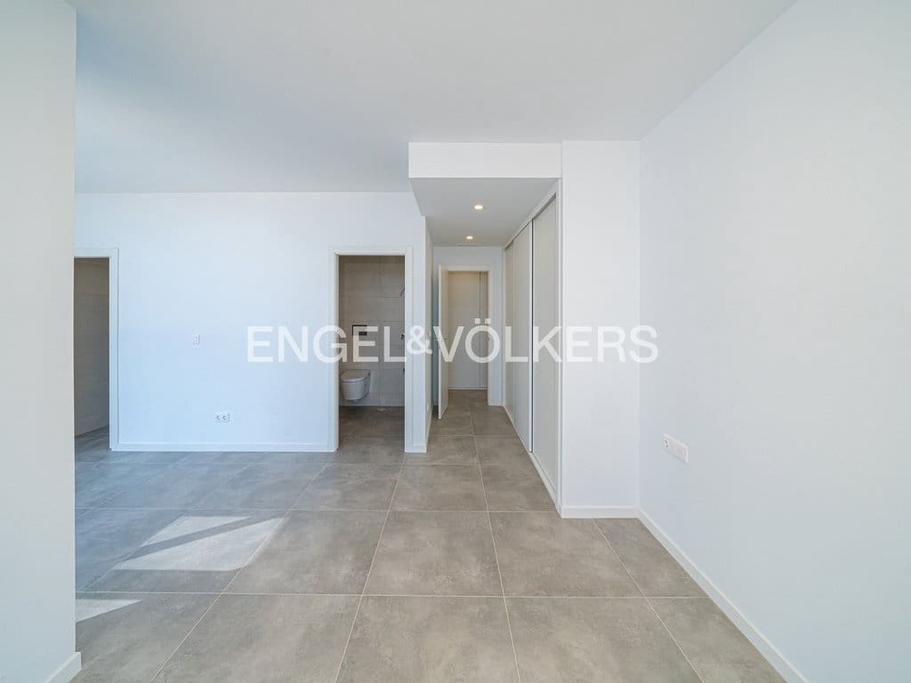 2 sovrum Lägenhet till salu i Benidorm med pool garage - 1 590 000 € (Ref: 9656994)