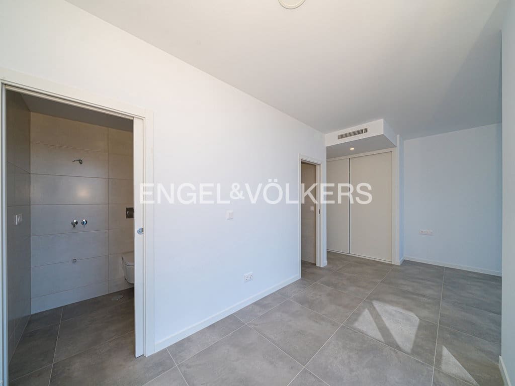 2 sovrum Lägenhet till salu i Benidorm med pool garage - 1 590 000 € (Ref: 9656994)
