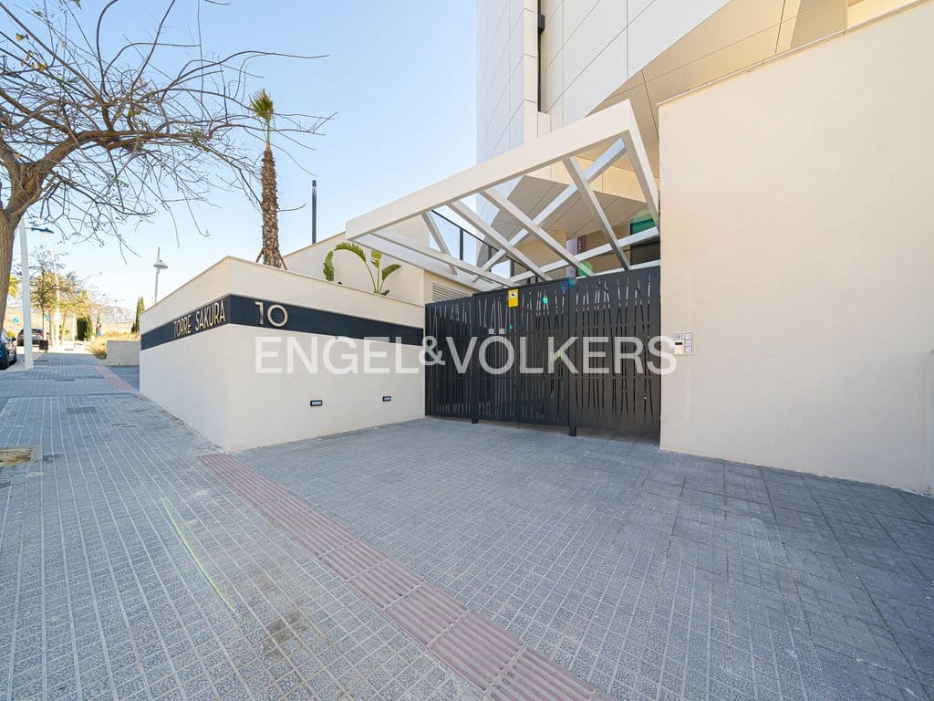 2 sovrum Lägenhet till salu i Benidorm med pool garage - 1 590 000 € (Ref: 9656994)