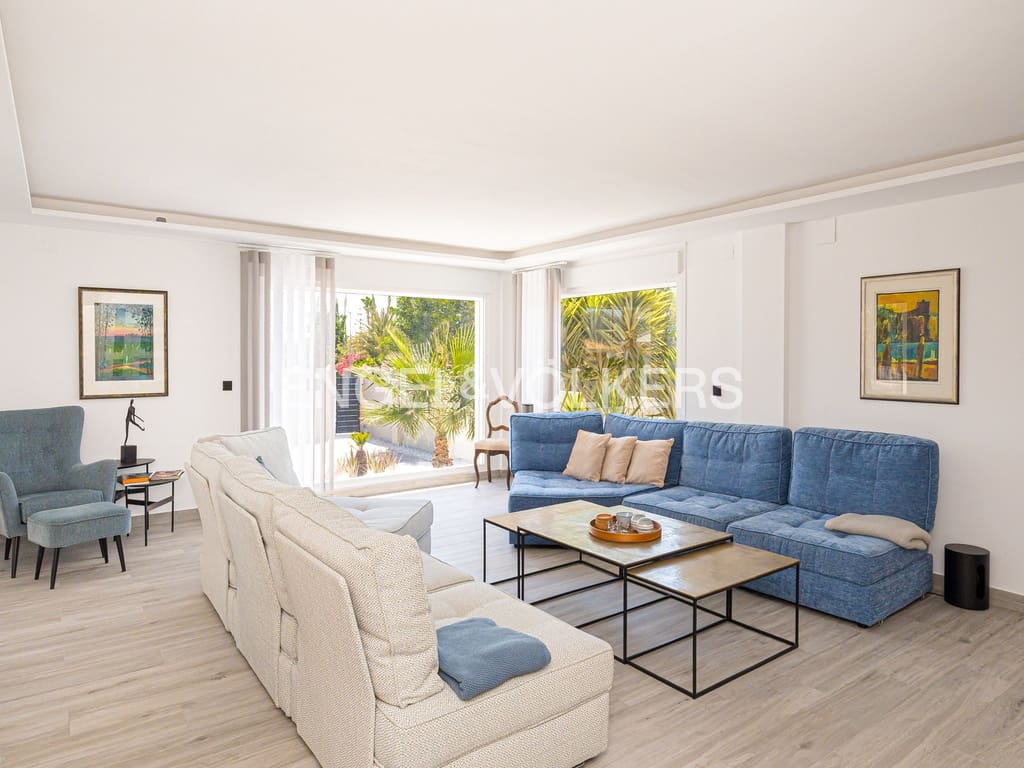 4 Zimmer Villa zu verkaufen in Alfaz del Pi / L'Alfas del Pi mit Pool Garage - 1.195.000 € (Ref: 9671273)