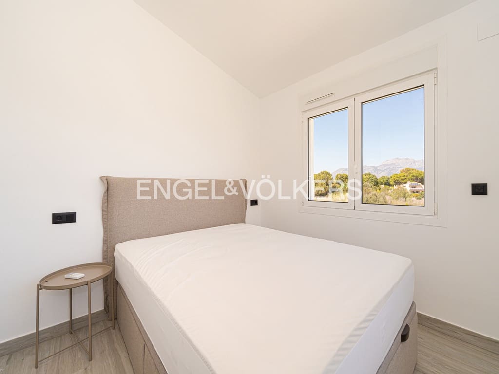 4 Zimmer Villa zu verkaufen in Alfaz del Pi / L'Alfas del Pi mit Pool Garage - 1.195.000 € (Ref: 9671273)