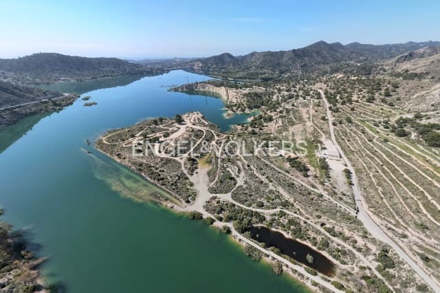 Undeveloped Land for sale in La Villajoyosa / Vila Joiosa - € 1,650,000 (Ref: 9671274)