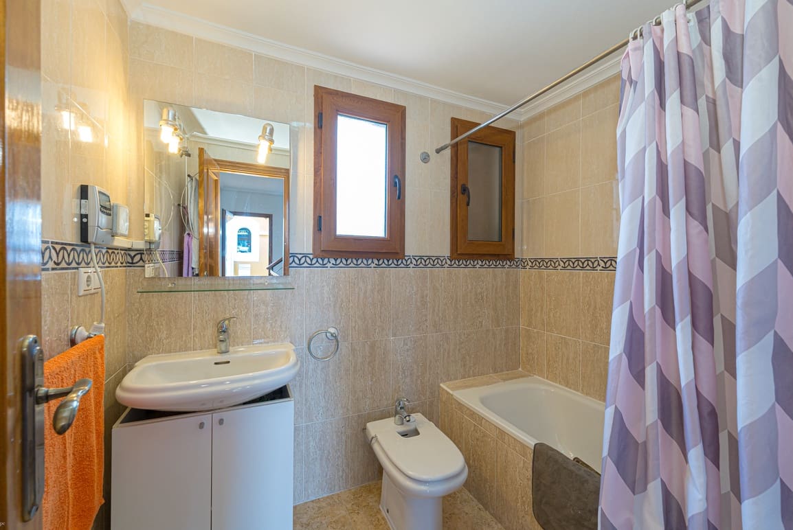 3 Zimmer Villa zu verkaufen in Finestrat mit Pool Garage - 320.000 € (Ref: 9675118)